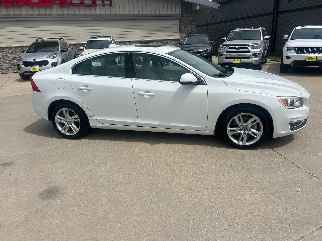 Volvo S60 2015.5 4dr Sdn T5 Premier AWD 2015