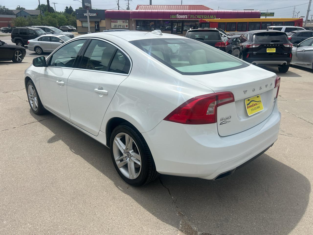 Volvo S60 2015.5 4dr Sdn T5 Premier AWD 2015