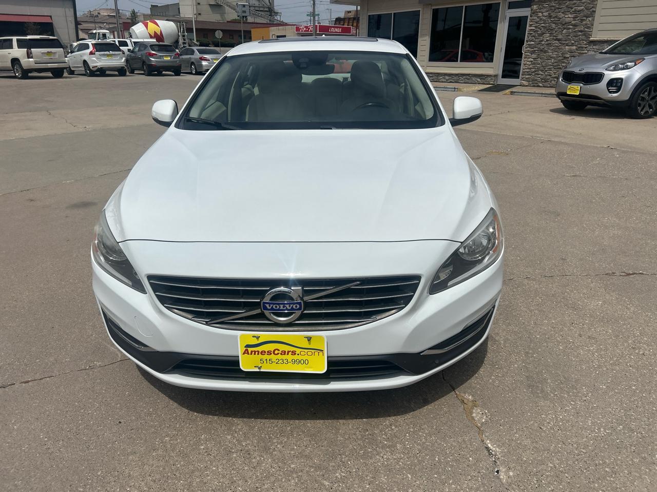 Volvo S60 2015.5 4dr Sdn T5 Premier AWD 2015