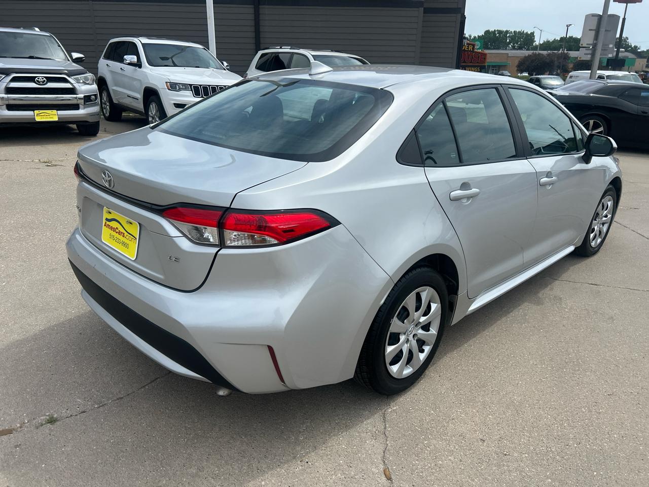 Toyota Corolla LE CVT (Natl) 2022