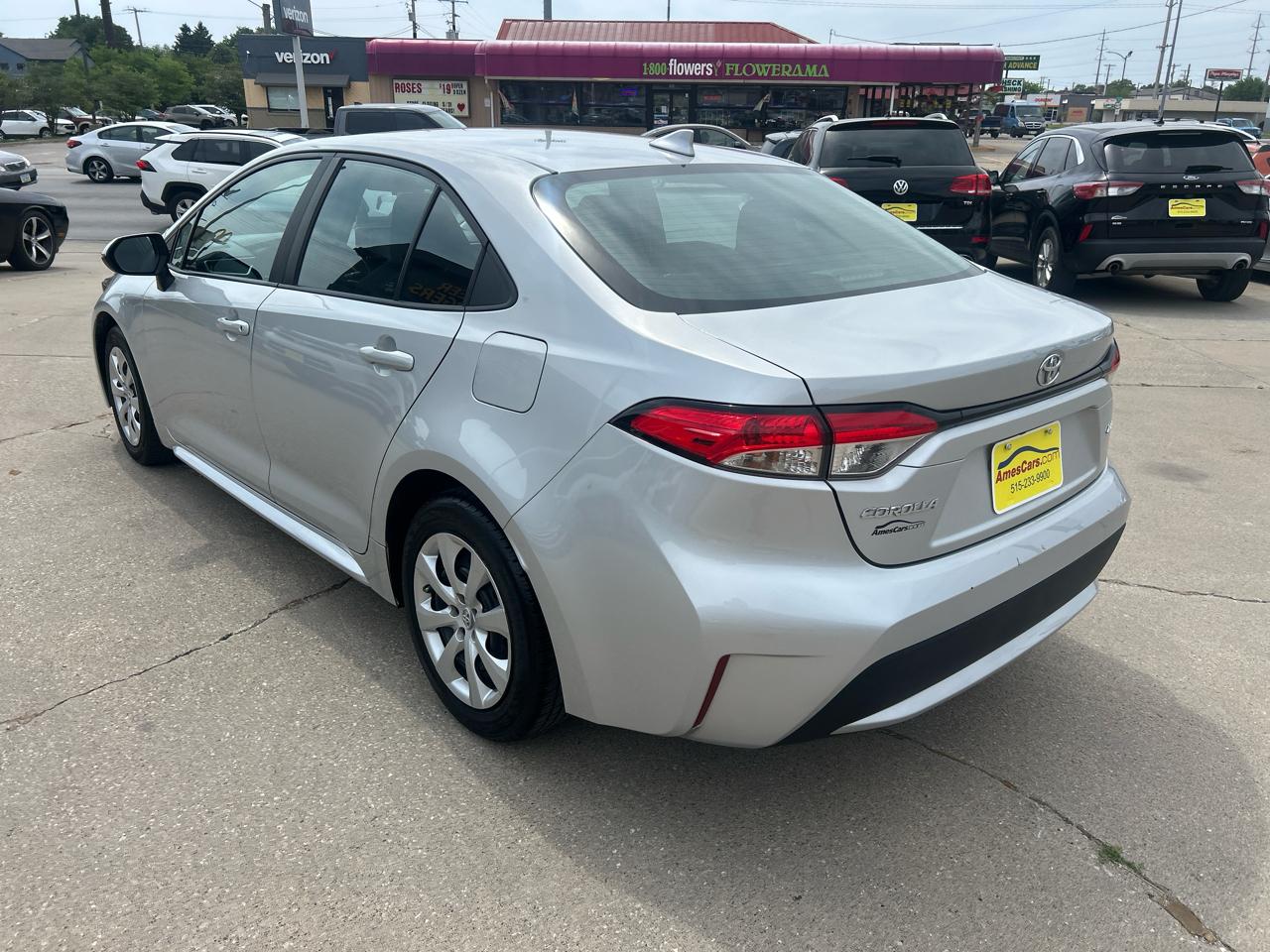 Toyota Corolla LE CVT (Natl) 2022