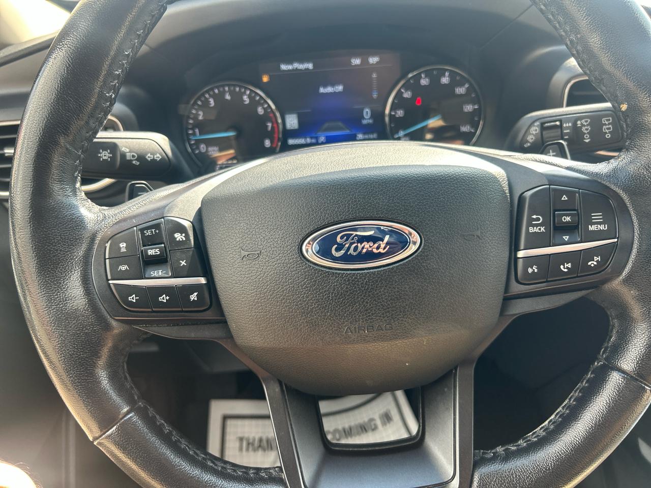 Ford Explorer XLT 4D SUV 4WD 2020