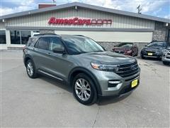 2020 Ford Explorer 
