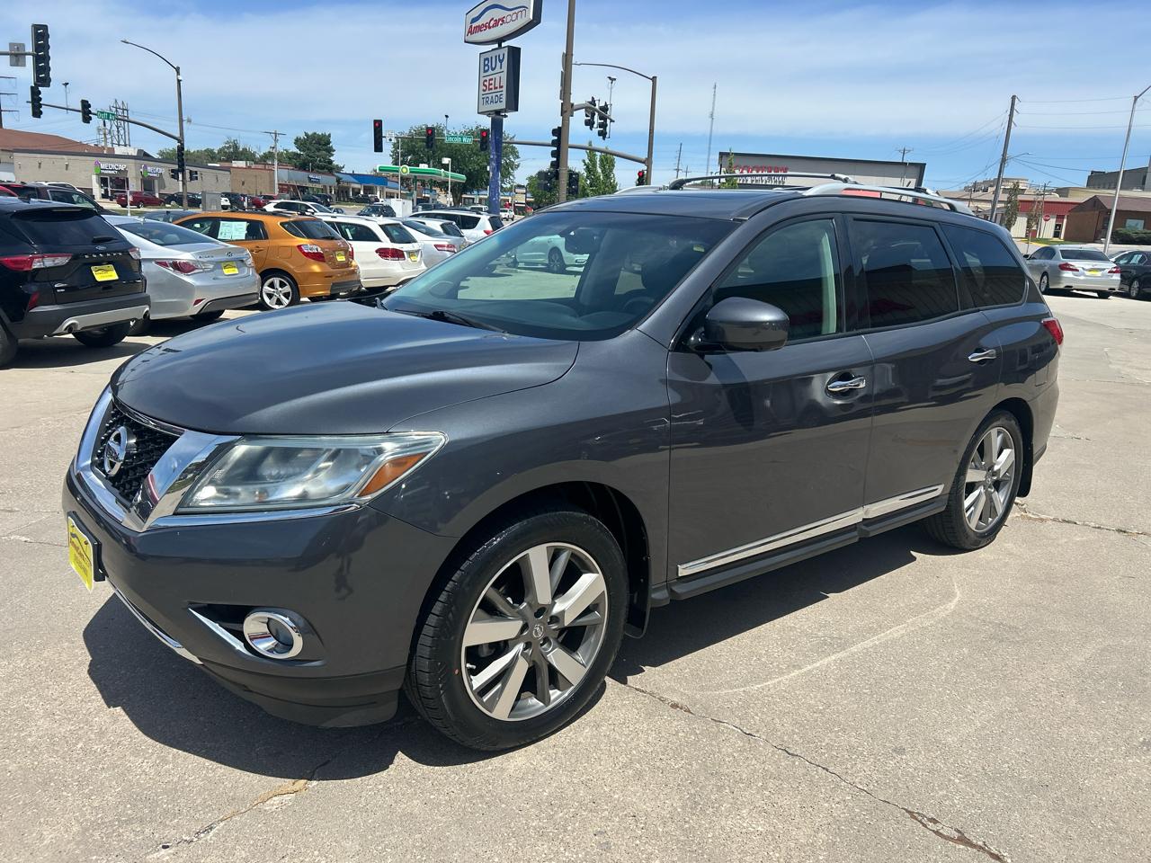 Nissan Pathfinder 4WD 4dr Platinum 2013