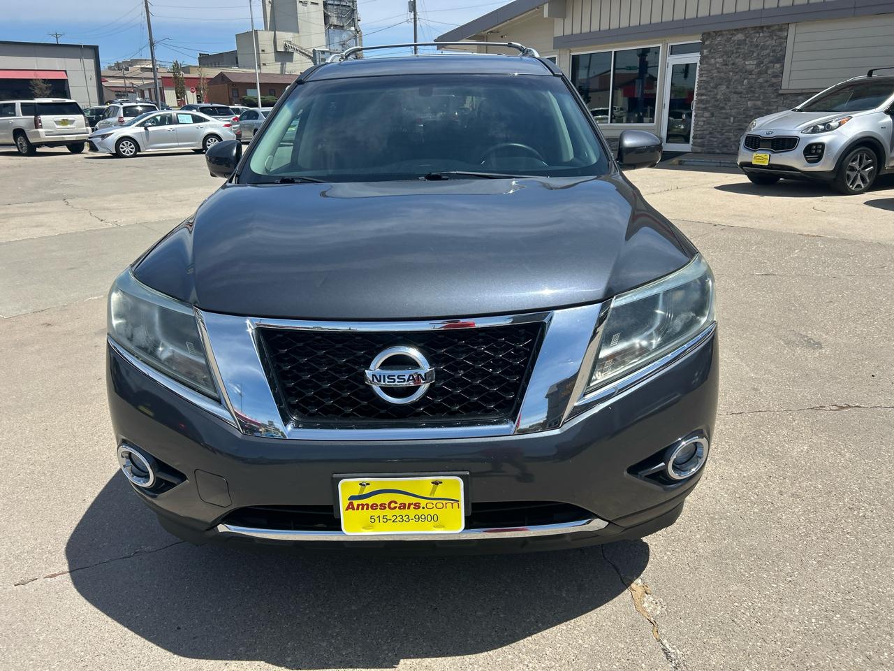 Nissan Pathfinder 4WD 4dr Platinum 2013