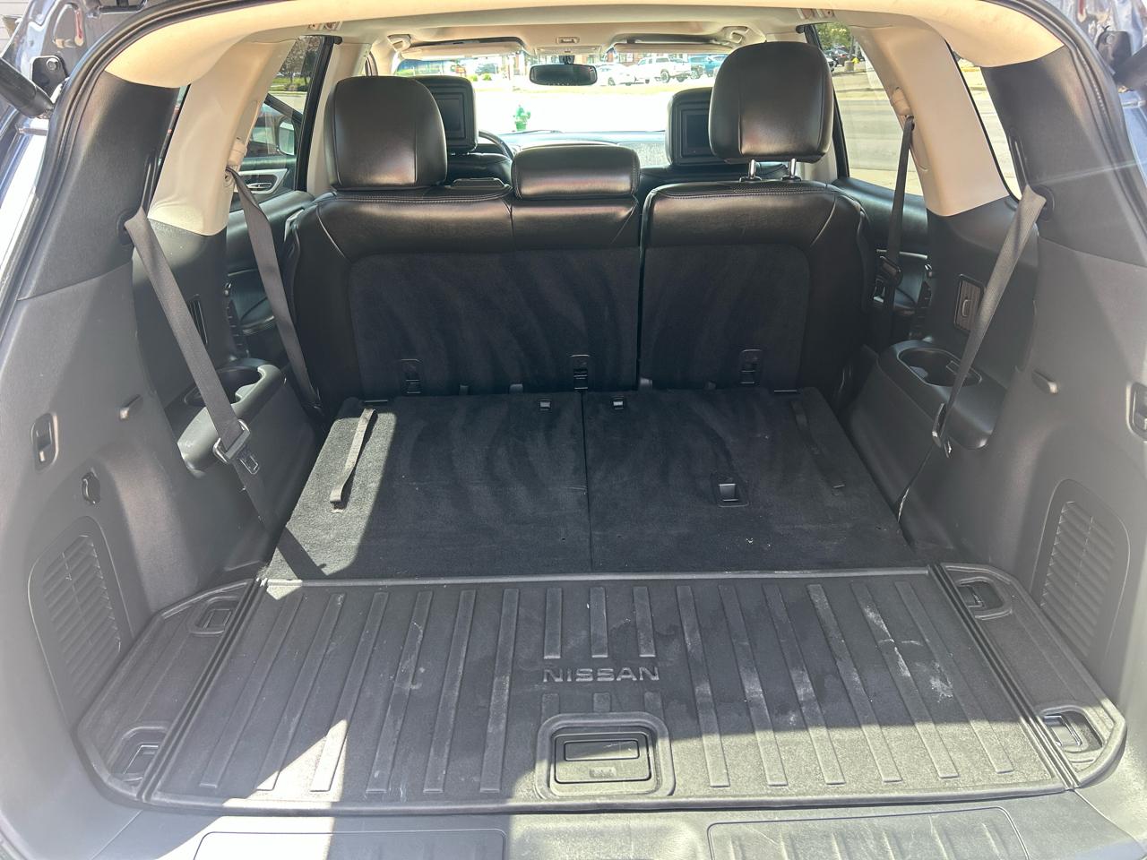 Nissan Pathfinder 4WD 4dr Platinum 2013