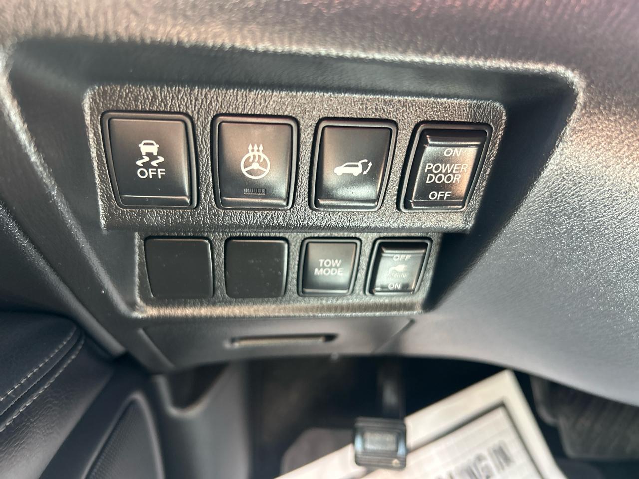Nissan Pathfinder 4WD 4dr Platinum 2013