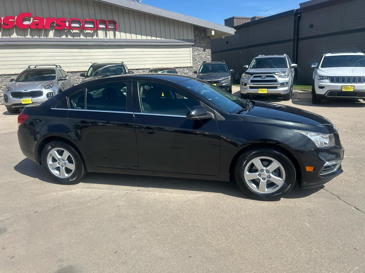 Chevrolet Cruze Limited 4dr Sdn Auto LT w/1LT 2016