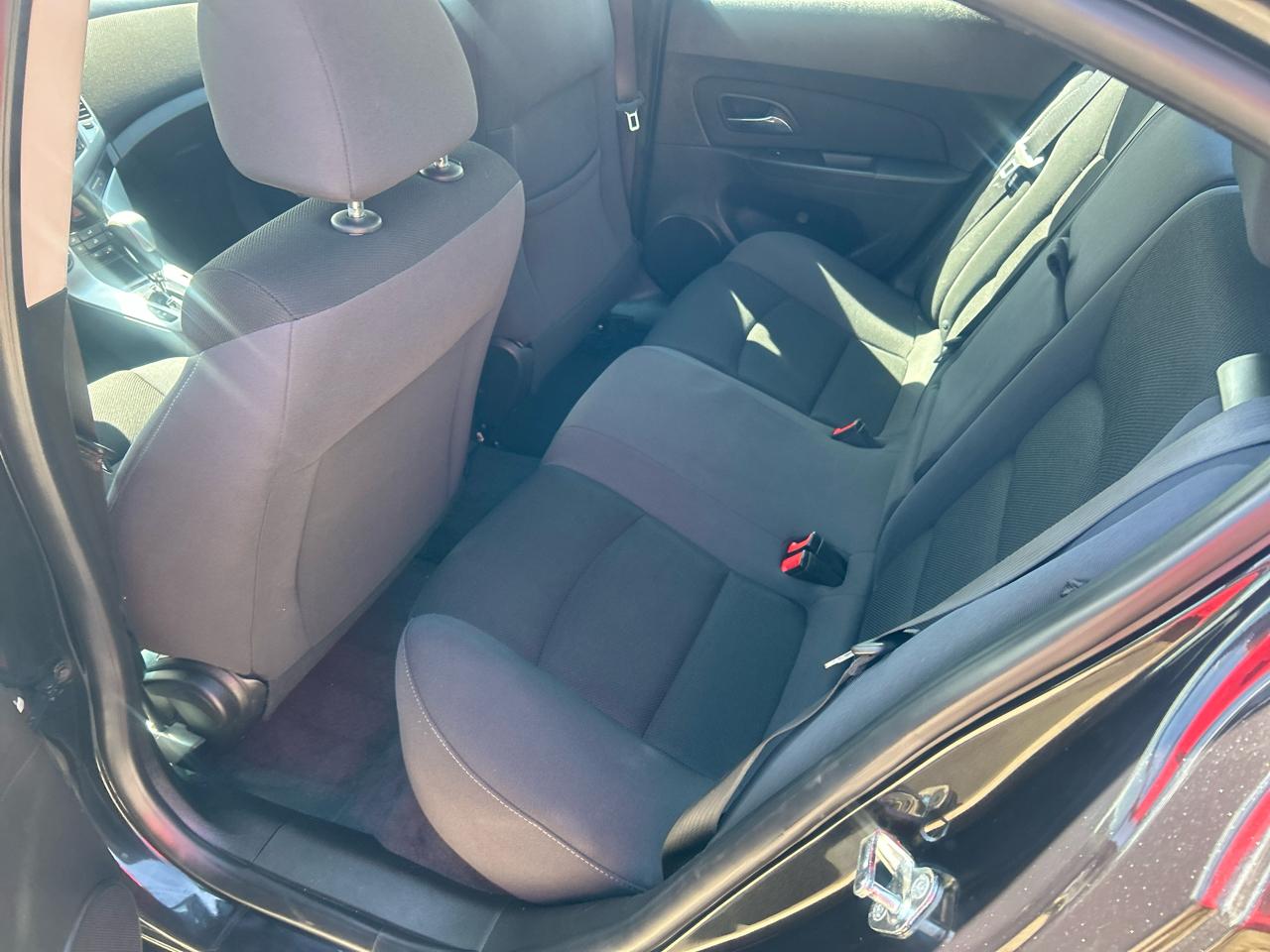 Chevrolet Cruze Limited 4dr Sdn Auto LT w/1LT 2016