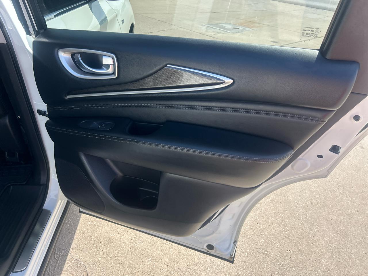 Infiniti QX60 2019.5 LUXE AWD 2019