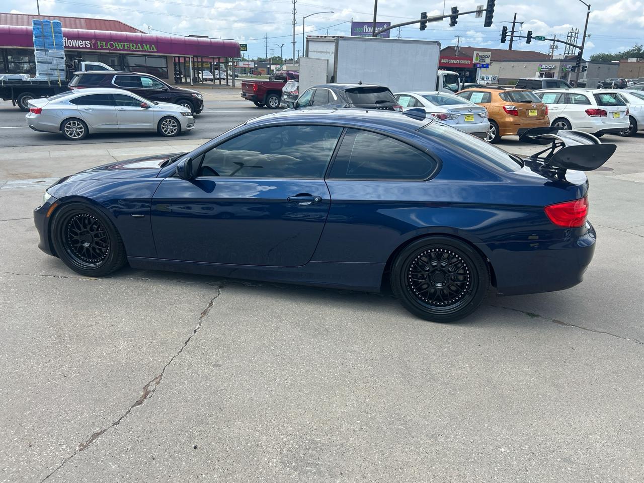 BMW 3 Series 2dr Cpe 335i RWD 2011