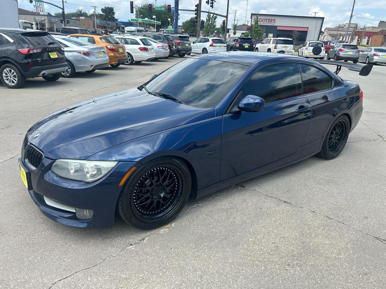 BMW 3 Series 2dr Cpe 335i RWD 2011