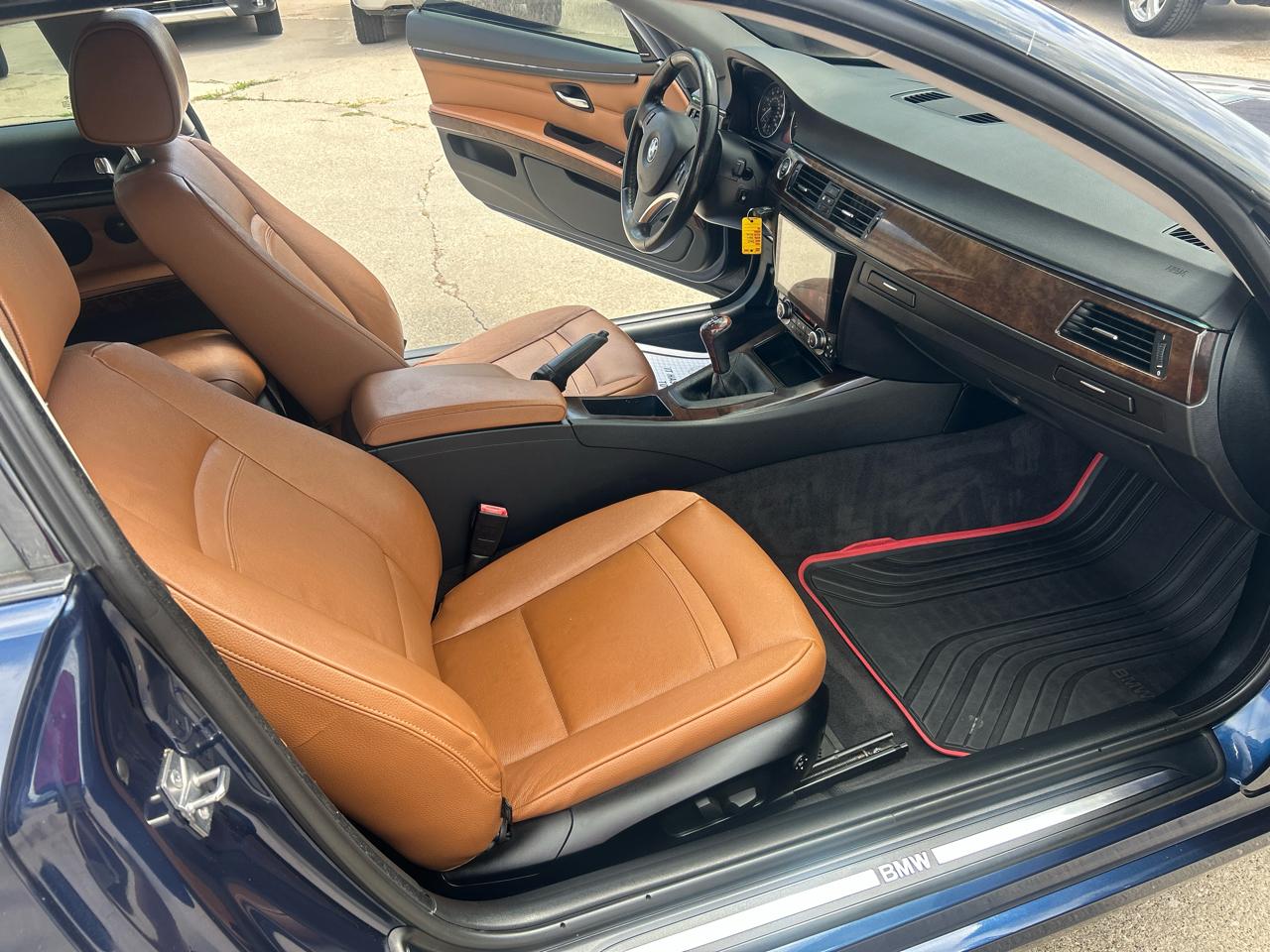 BMW 3 Series 2dr Cpe 335i RWD 2011