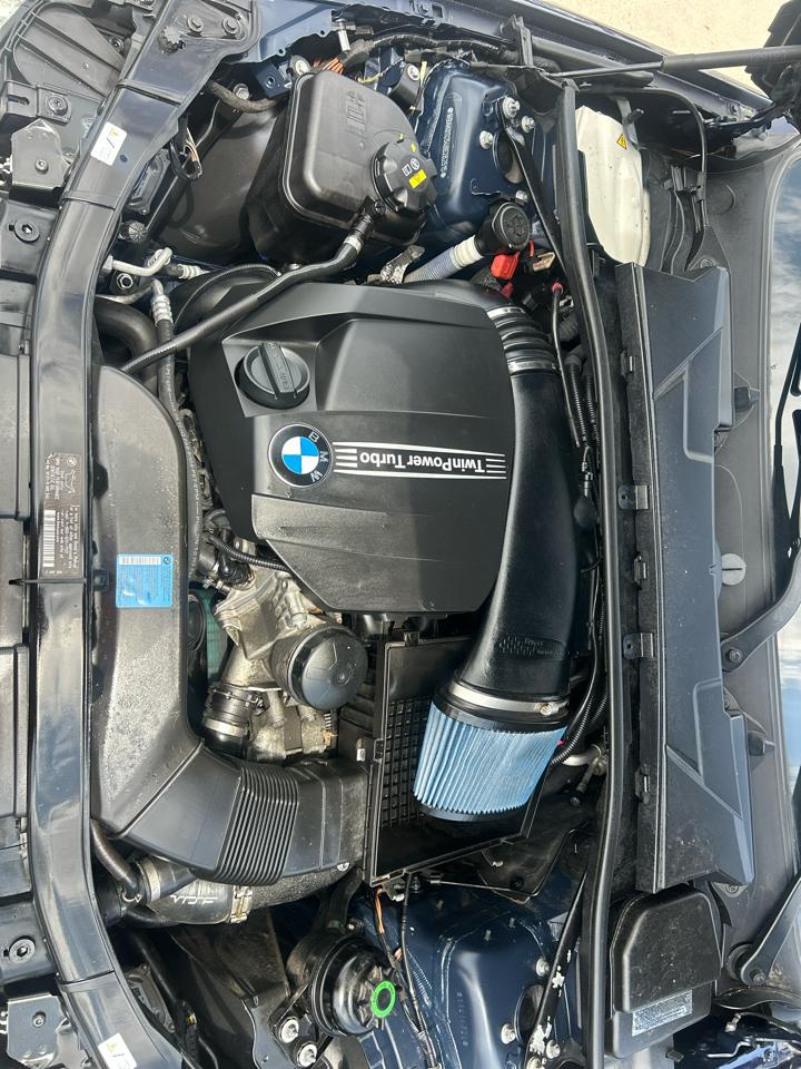 BMW 3 Series 2dr Cpe 335i RWD 2011