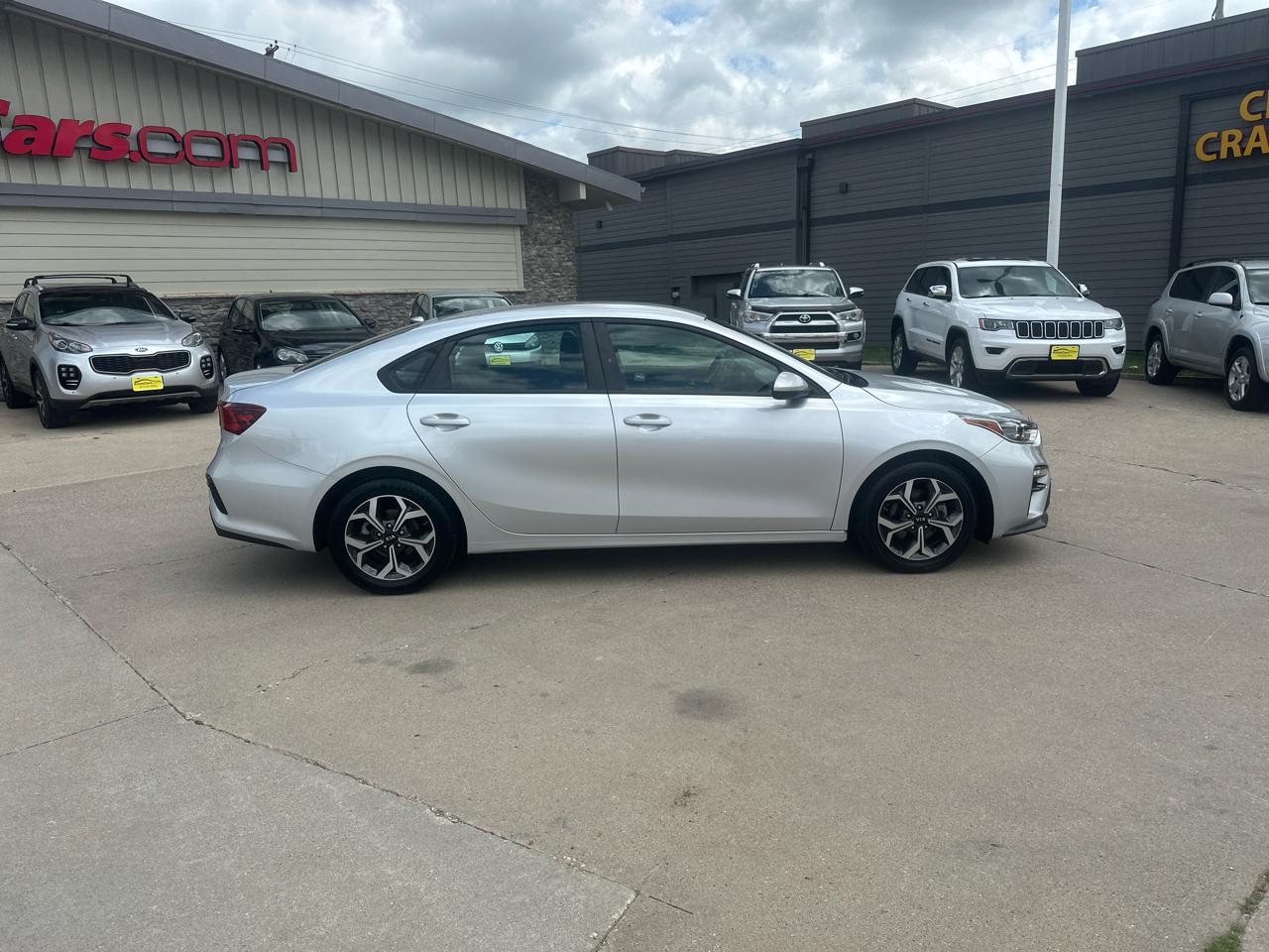 Kia Forte LXS IVT 2020