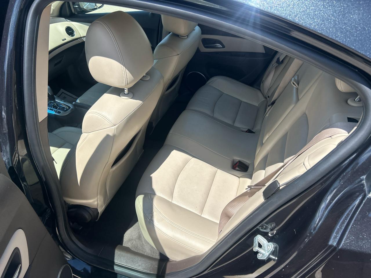 Chevrolet Cruze 4dr Sdn LTZ 2012