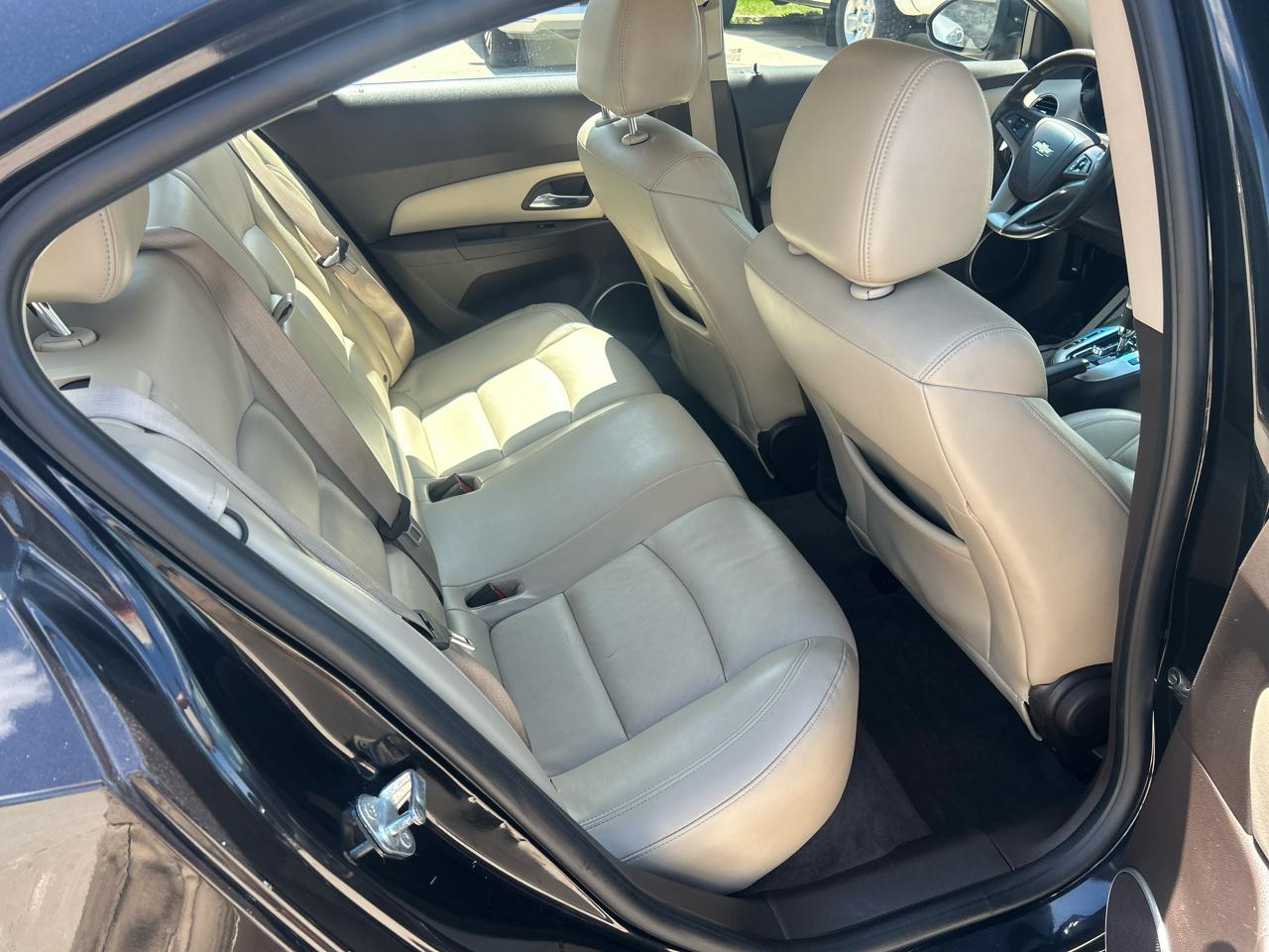 Chevrolet Cruze 4dr Sdn LTZ 2012