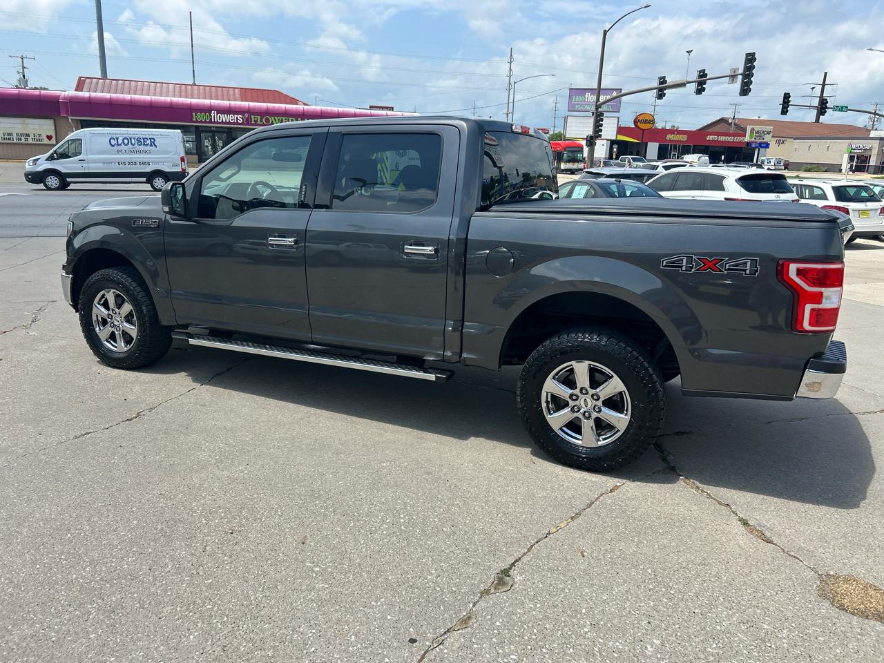 Ford F-150 4WD SuperCrew 145" XLT 2019