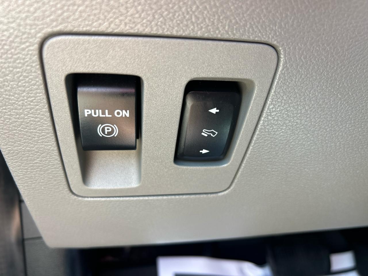 Ford F-150 4WD SuperCrew 145" XLT 2019