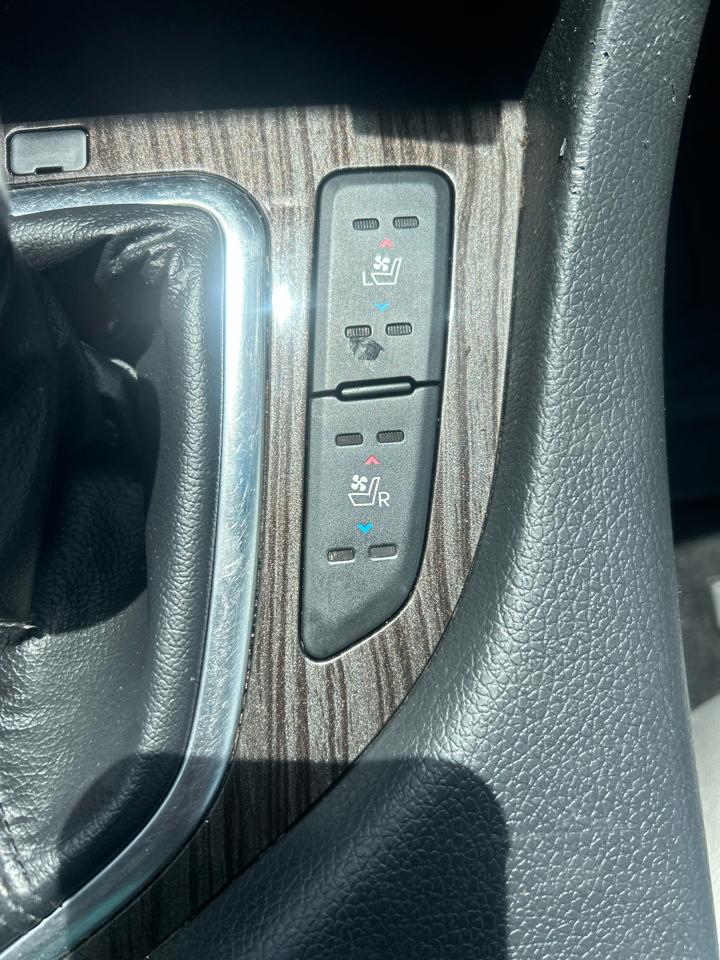 Kia Optima 4dr Sdn 2.4L Auto EX 2012