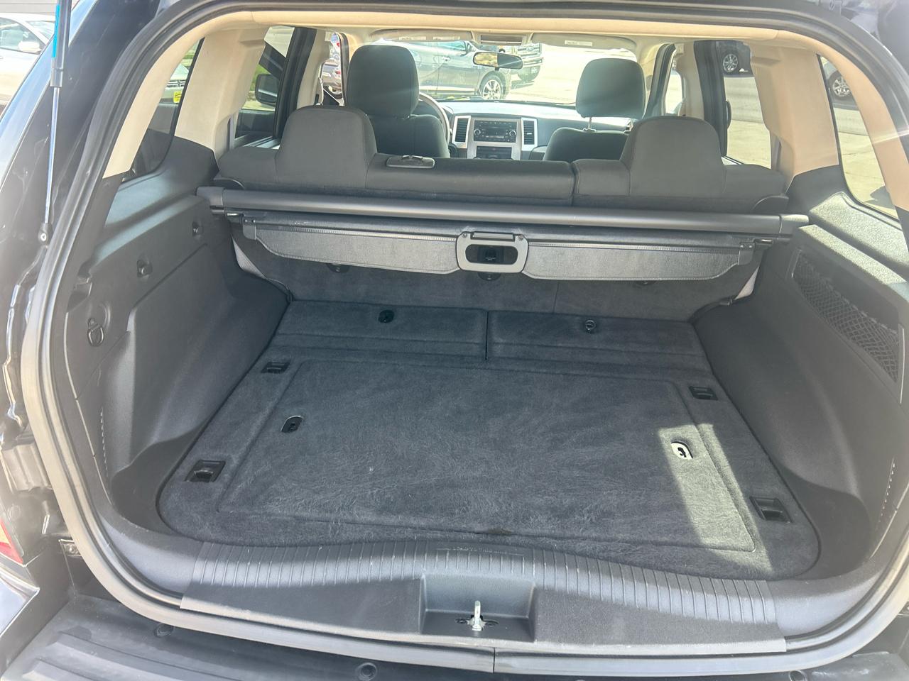 Jeep Grand Cherokee 4WD 4dr Laredo 2009