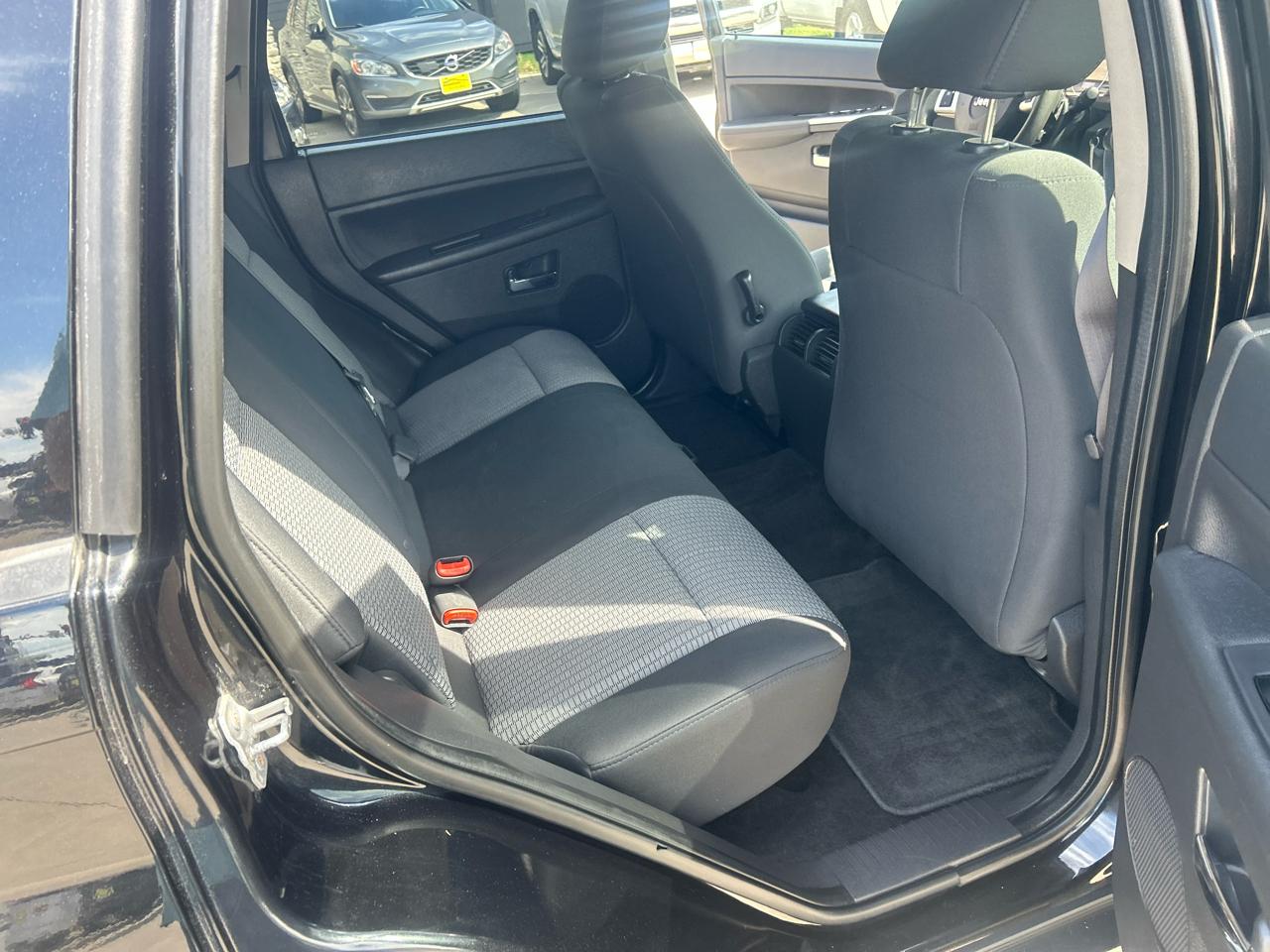 Jeep Grand Cherokee 4WD 4dr Laredo 2009