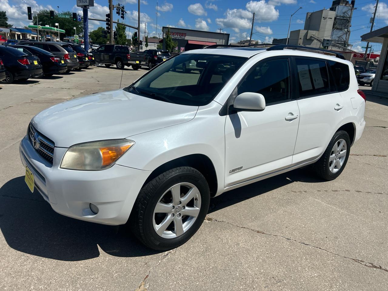 Toyota RAV4 2WD 4dr 4-cyl Limited (Natl) 2007