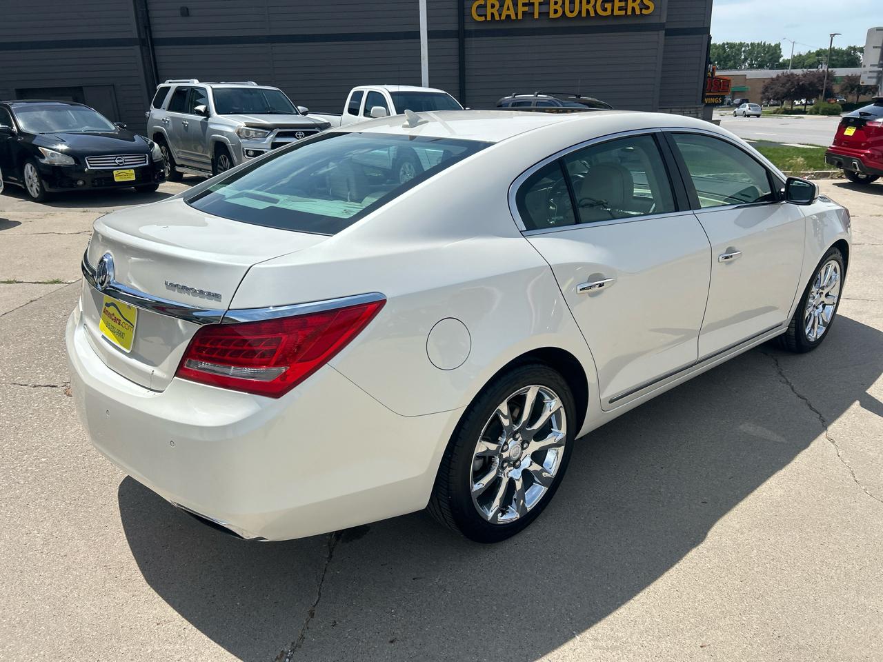 Buick LaCrosse 4dr Sdn Premium I FWD 2014