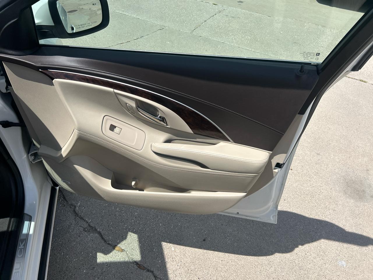 Buick LaCrosse 4dr Sdn Premium I FWD 2014