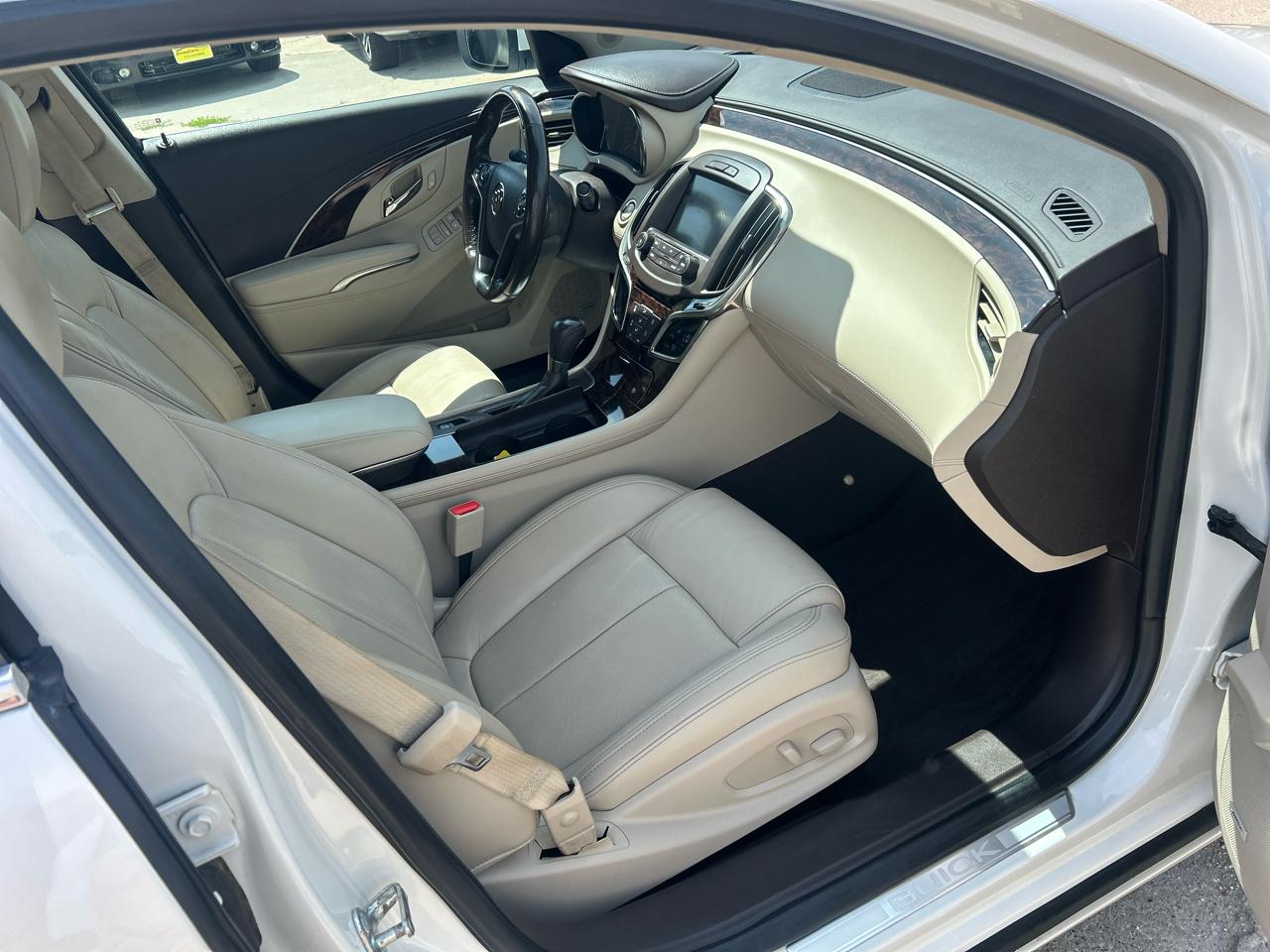 Buick LaCrosse 4dr Sdn Premium I FWD 2014