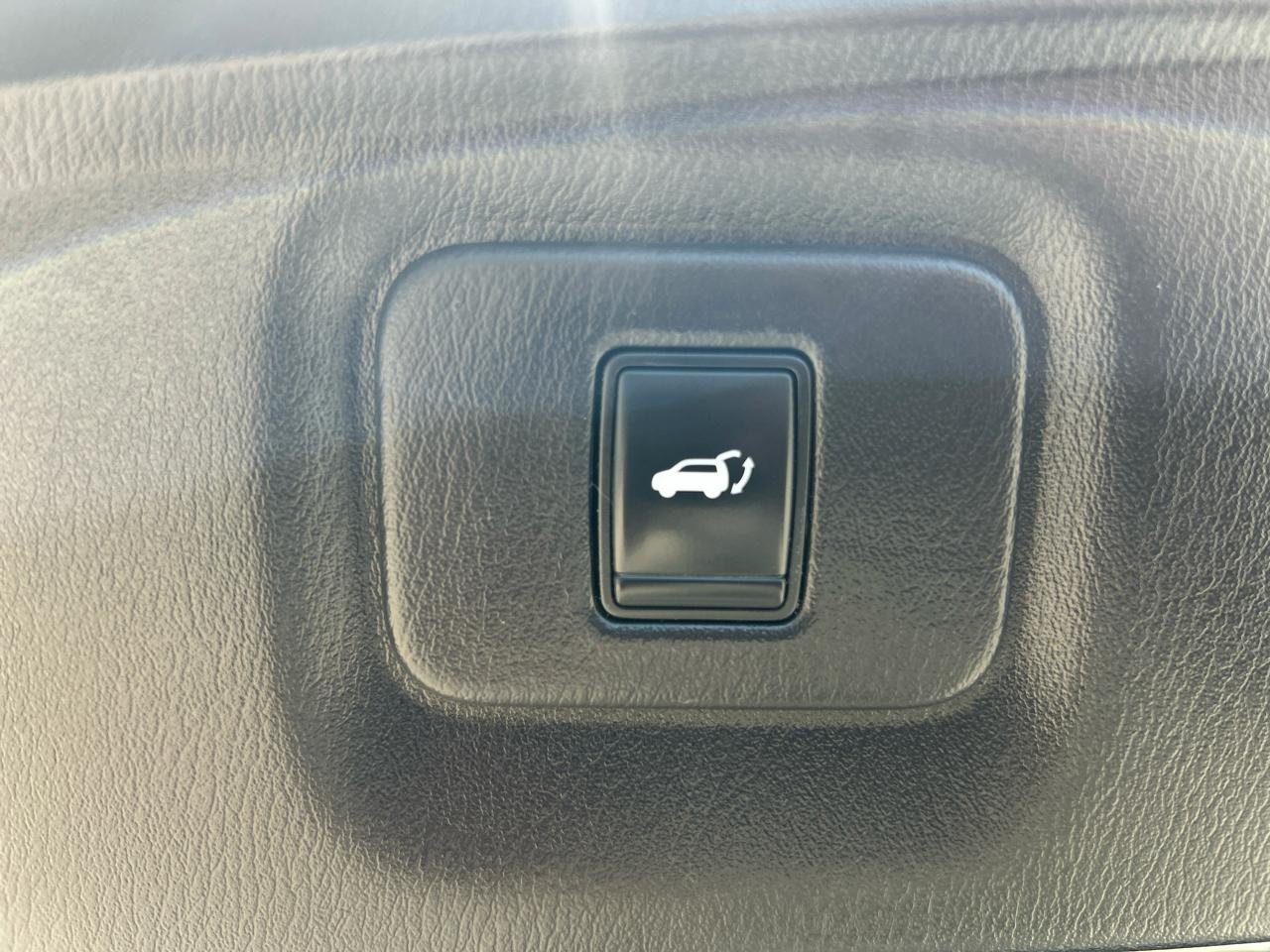 Infiniti JX35 AWD 4dr 2013