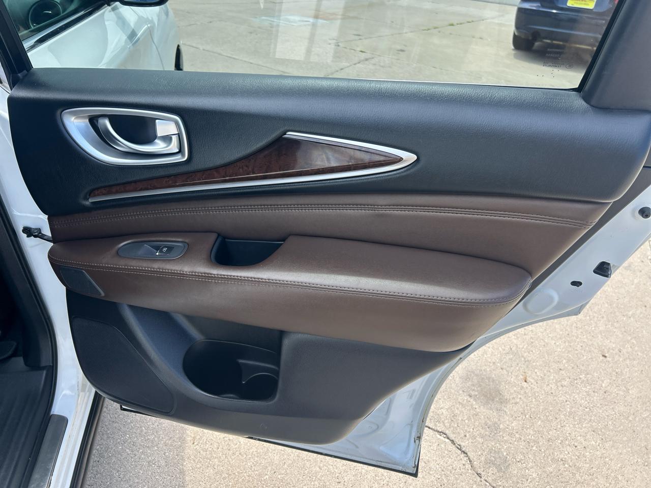 Infiniti JX35 AWD 4dr 2013