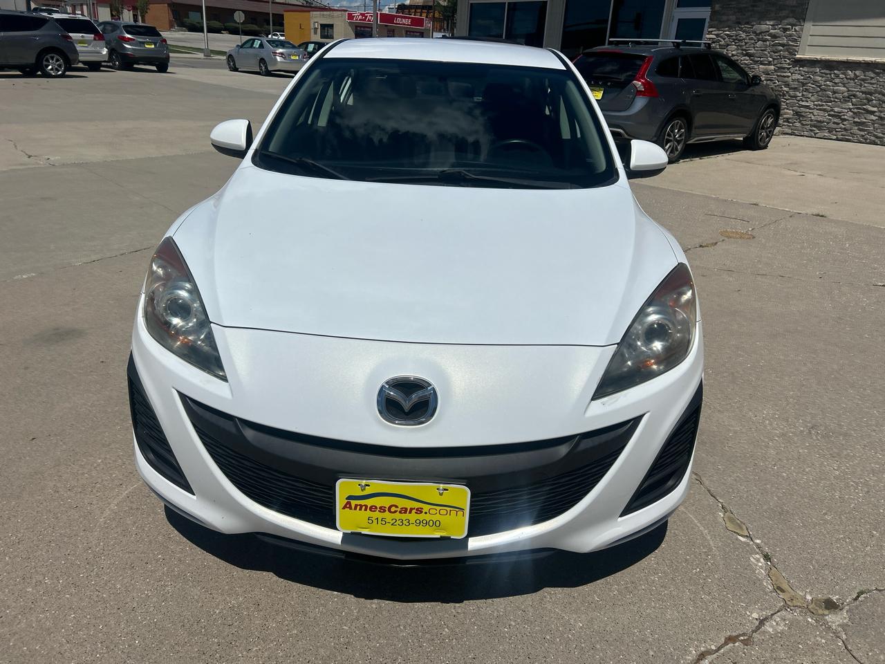 Mazda MAZDA3 4dr Sdn Auto i Touring 2011