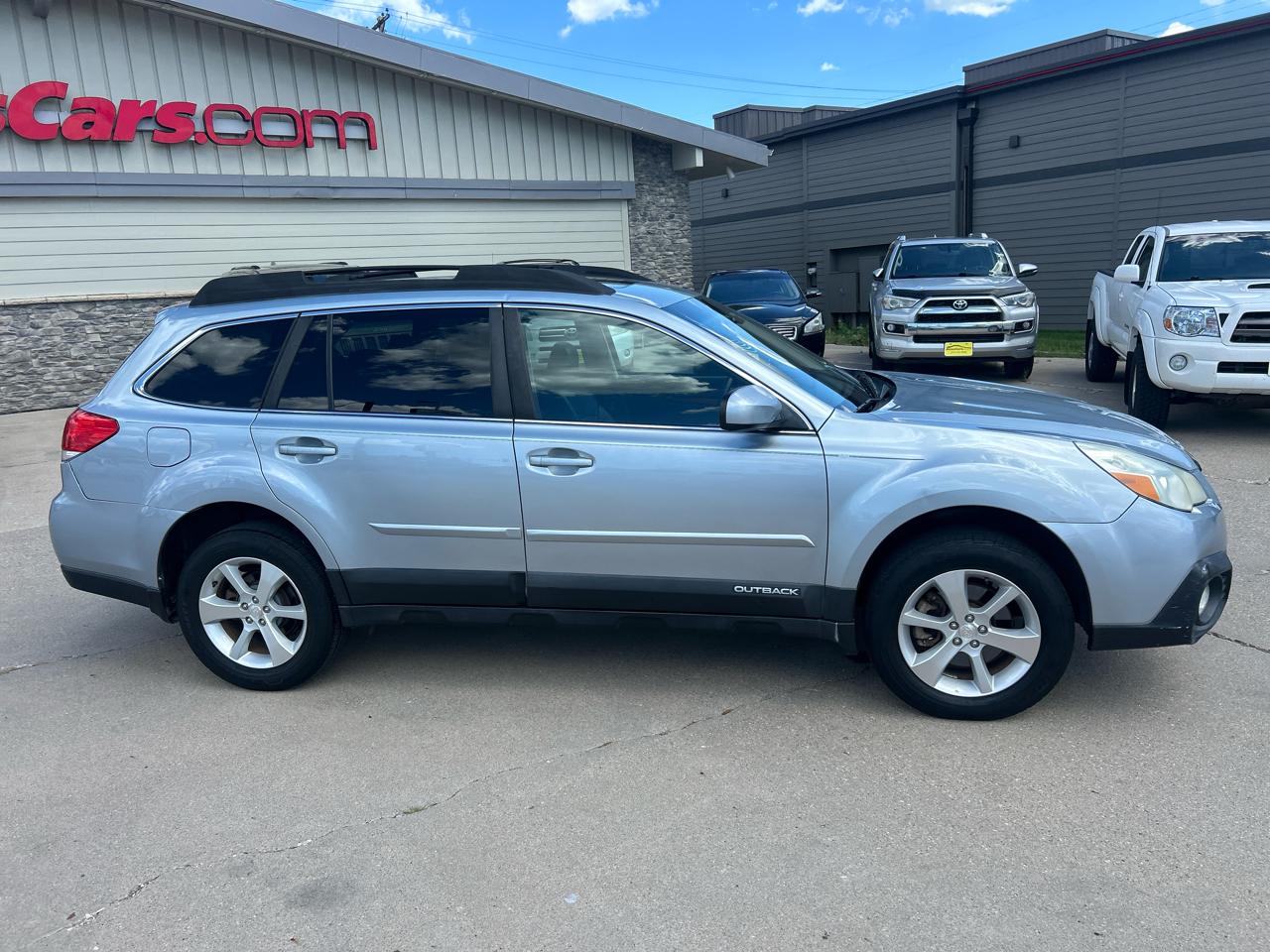 Subaru Outback 4dr Wgn H6 Auto 3.6R Limited 2013