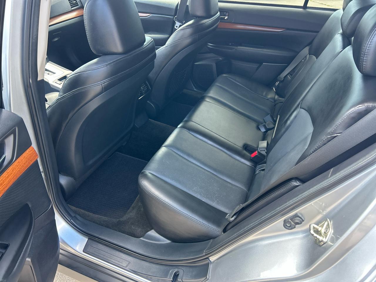 Subaru Outback 4dr Wgn H6 Auto 3.6R Limited 2013