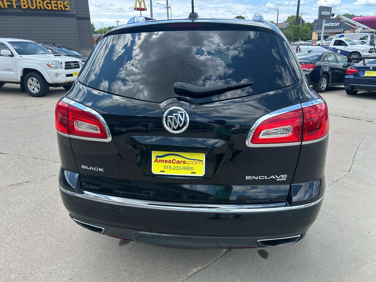Buick Enclave AWD 4dr Leather 2017