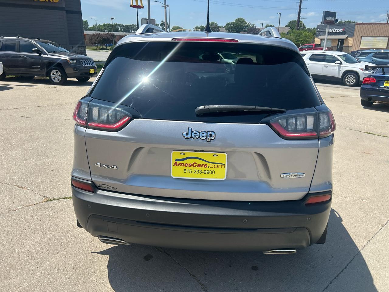 Jeep Cherokee Latitude Plus 4x4 2019