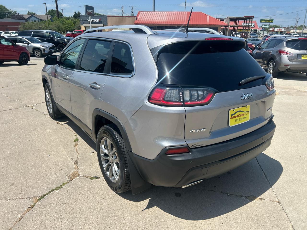 Jeep Cherokee Latitude Plus 4x4 2019
