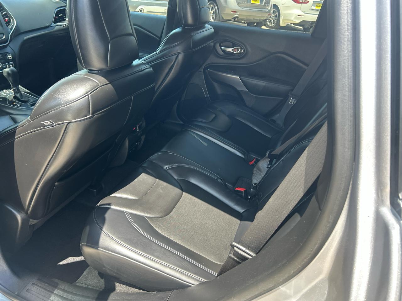 Jeep Cherokee Latitude Plus 4x4 2019