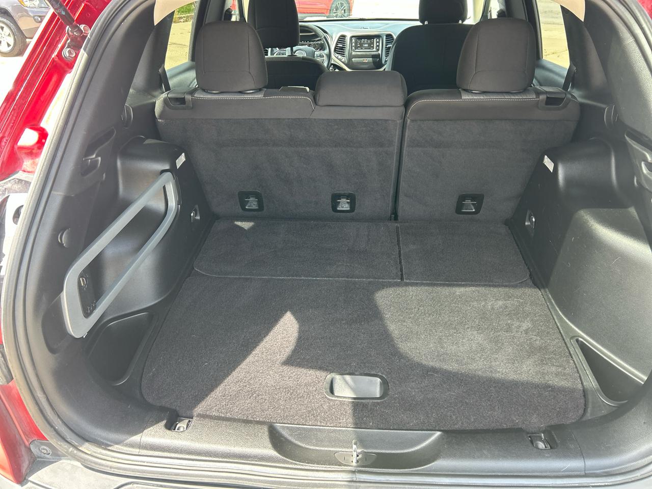 Jeep Cherokee 4WD 4dr Latitude 2014