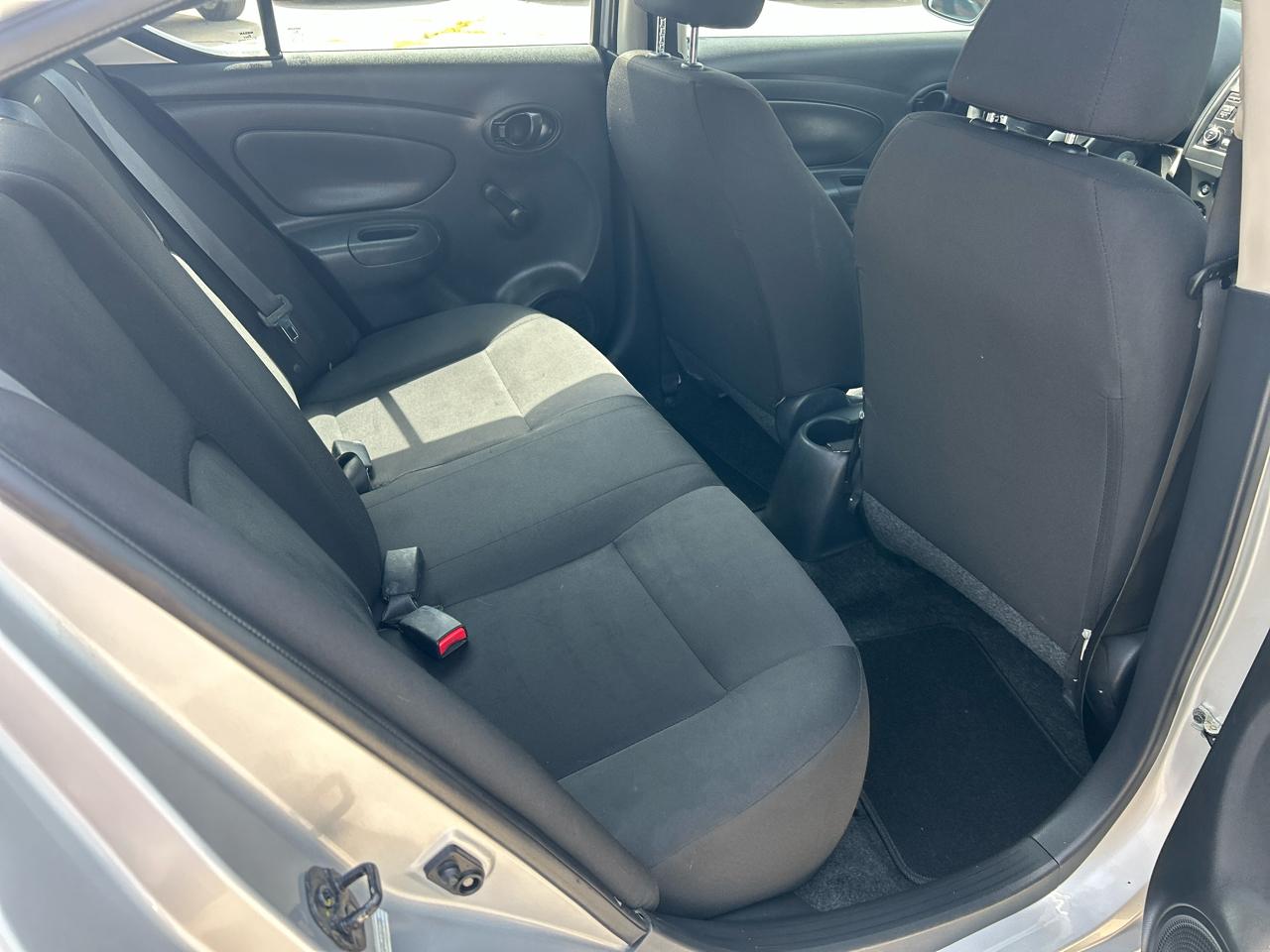 Nissan Versa Sedan S Manual 2018