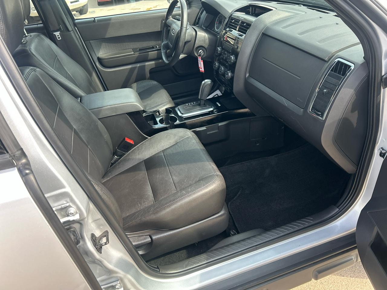 Ford Escape 4WD 4dr Limited 2011