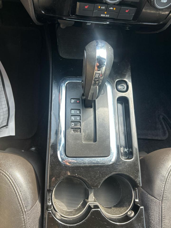 Ford Escape 4WD 4dr Limited 2011