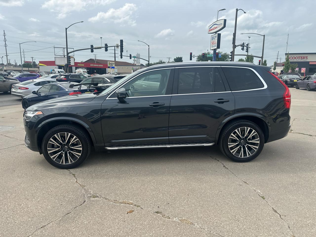 Volvo XC90 T6 AWD Momentum 7P 2022