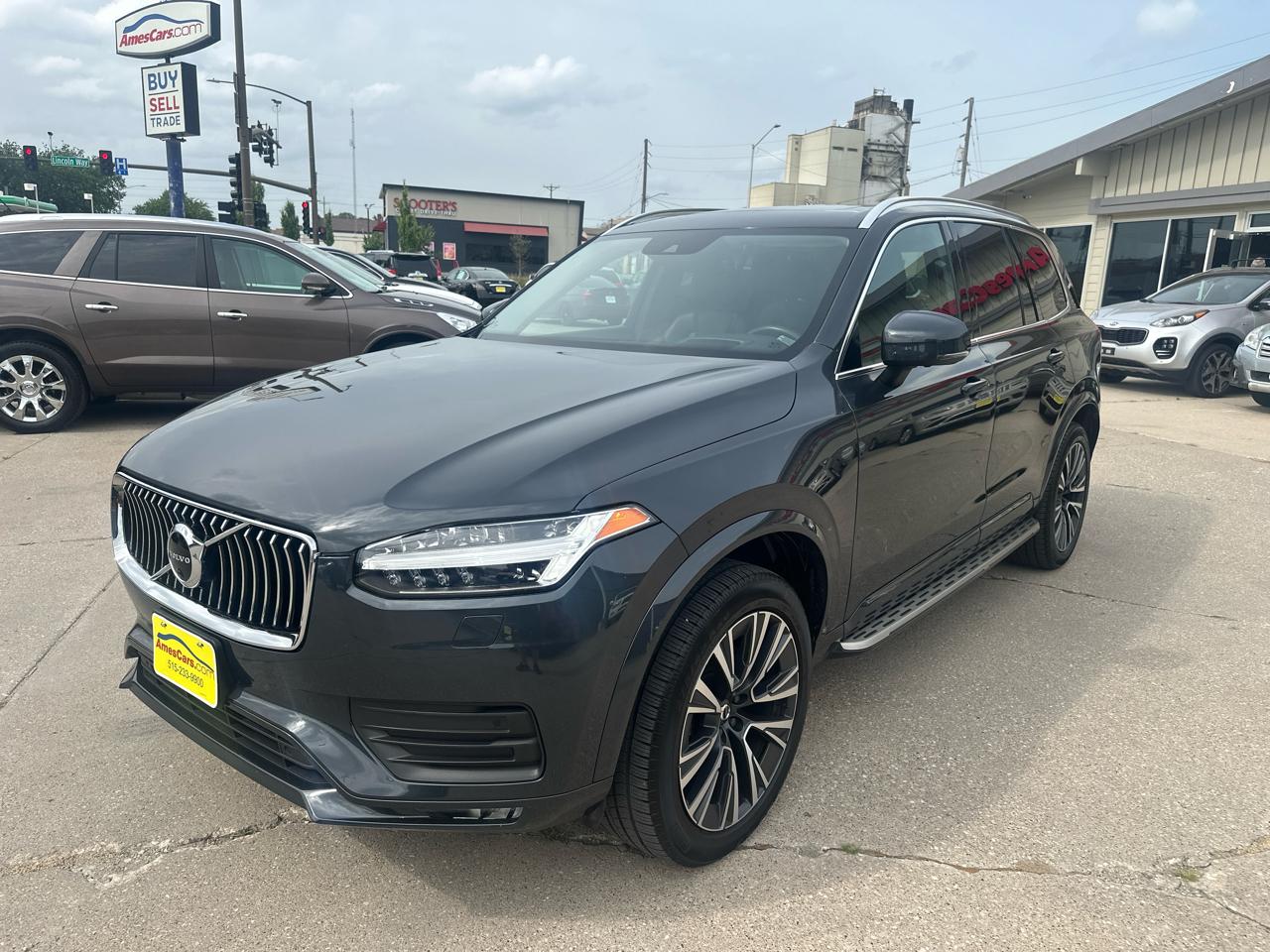 Volvo XC90 T6 AWD Momentum 7P 2022