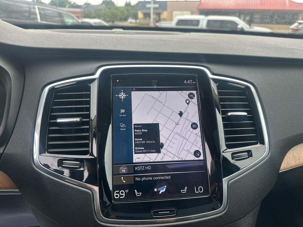 Volvo XC90 T6 AWD Momentum 7P 2022