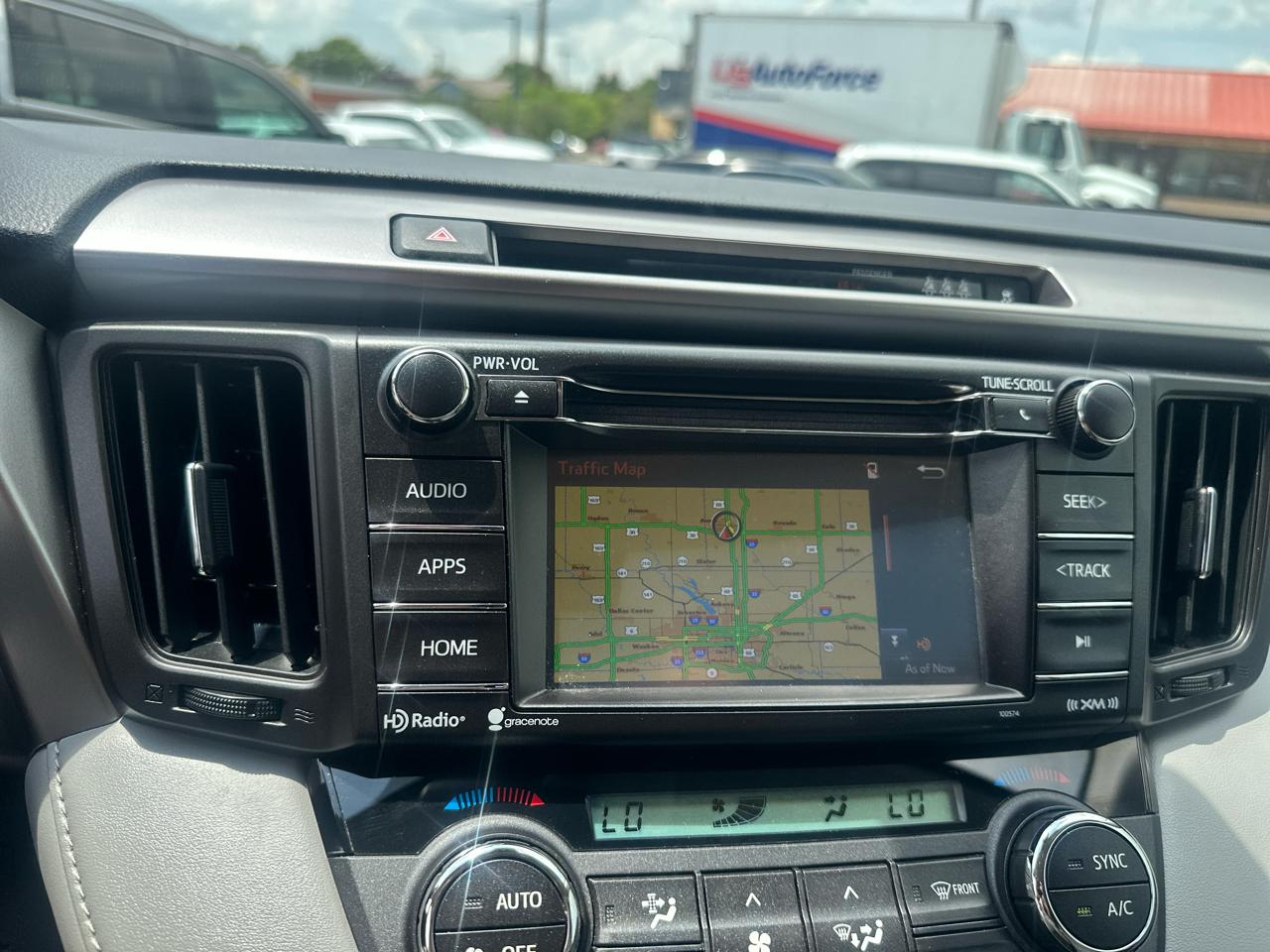 Toyota RAV4 XLE AWD (Natl) 2017