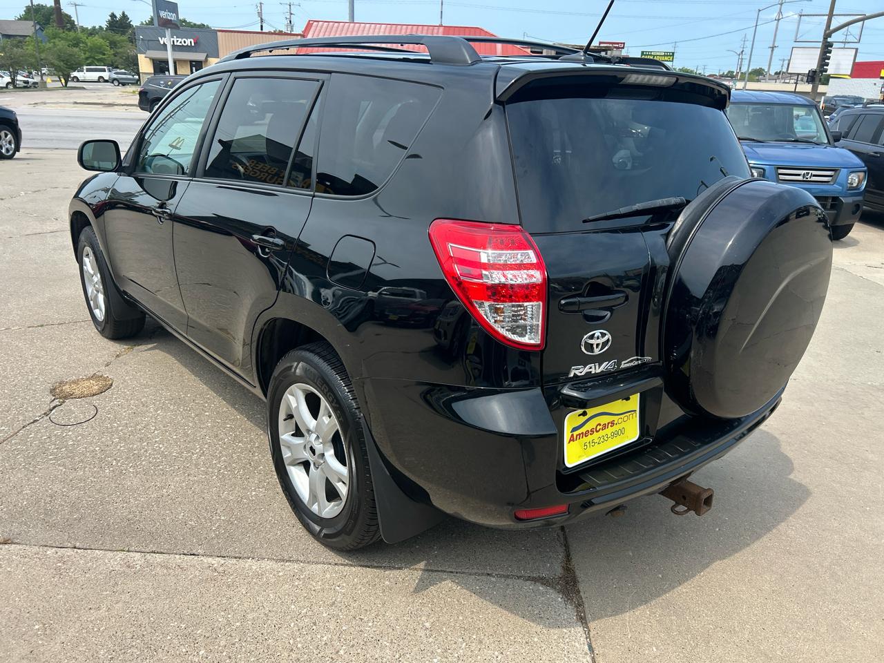 Toyota RAV4 4WD 4dr I4 (Natl) 2012