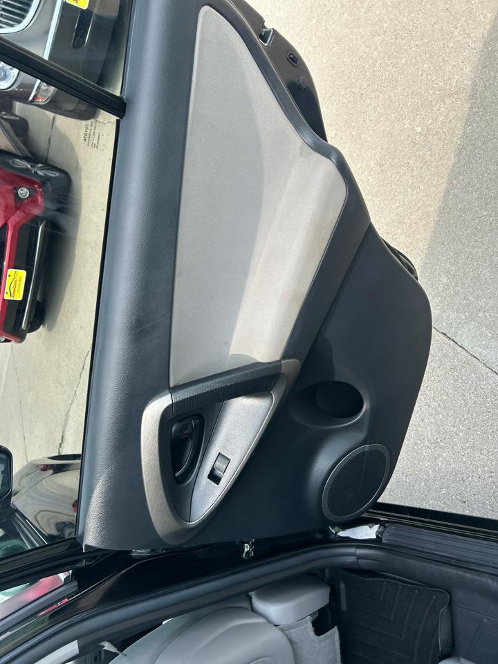 Toyota RAV4 4WD 4dr I4 (Natl) 2012