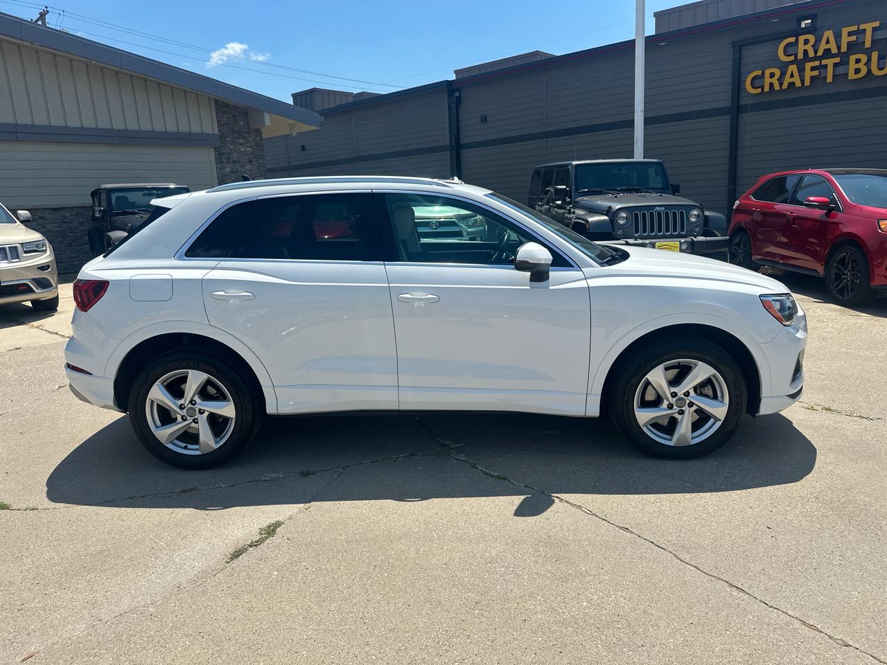 Audi Q3 Premium 45 TFSI quattro 2020